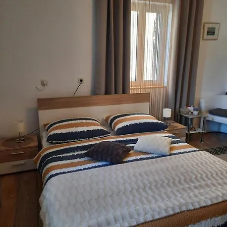 Studio Katalpa Appartement Zadar